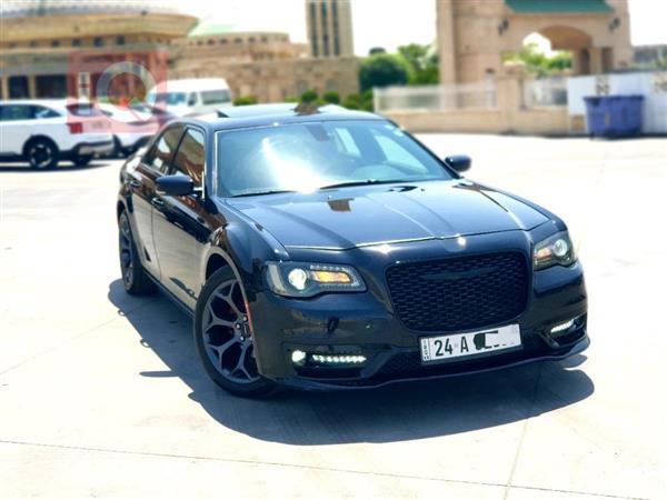 Chrysler 300 2015 for sale in Iraq - Erbil